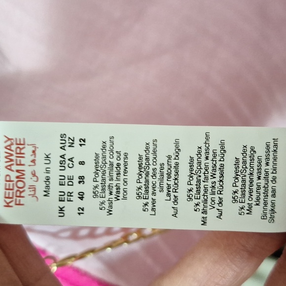 PrettyLittleThings Hot Pink Textured Rib Chain Lace Up Crop Tank Top - size 8 - Picture 9 of 15